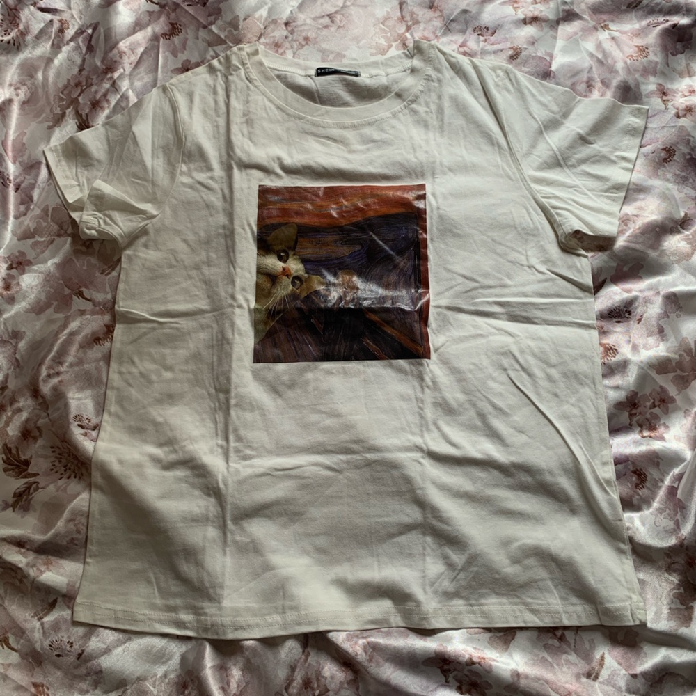 White Cat Picture T-shirt SHEIN
